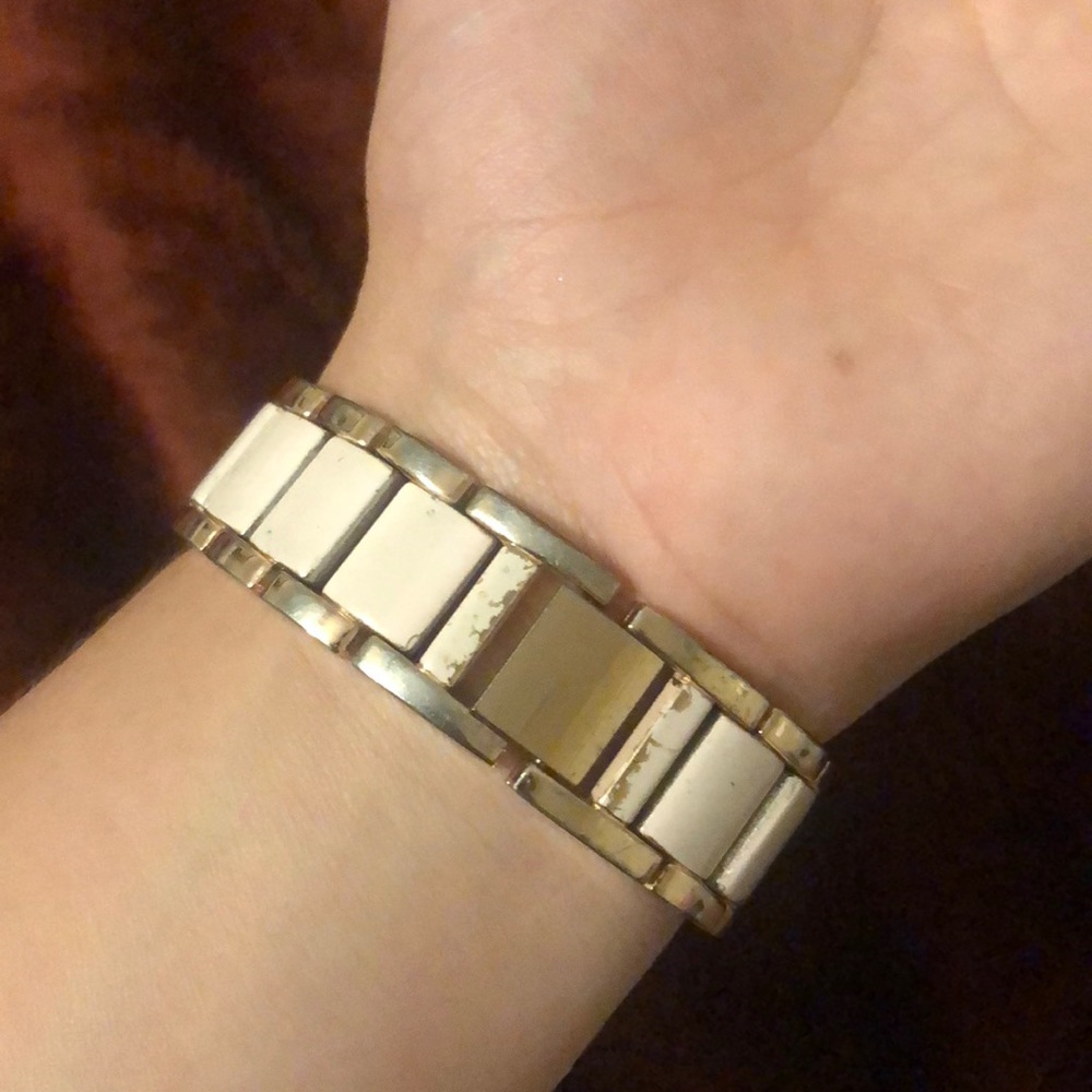 Watch - Picture 3 of 4